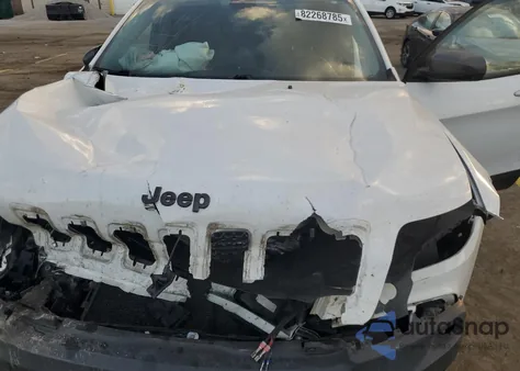 2019 Jeep Cherokee Trailhawk из США, поврежденный, VIN 1C4PJMBX7KD311241